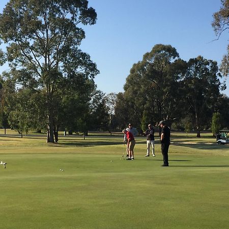Moama Central Motel Echuca Luaran gambar